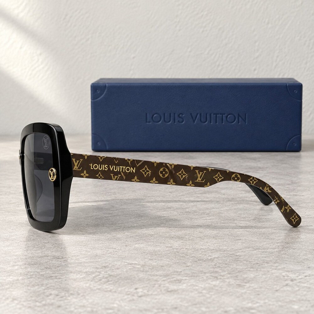 Louis Vuitton Monogram Square Shades - Picture 3 of 6